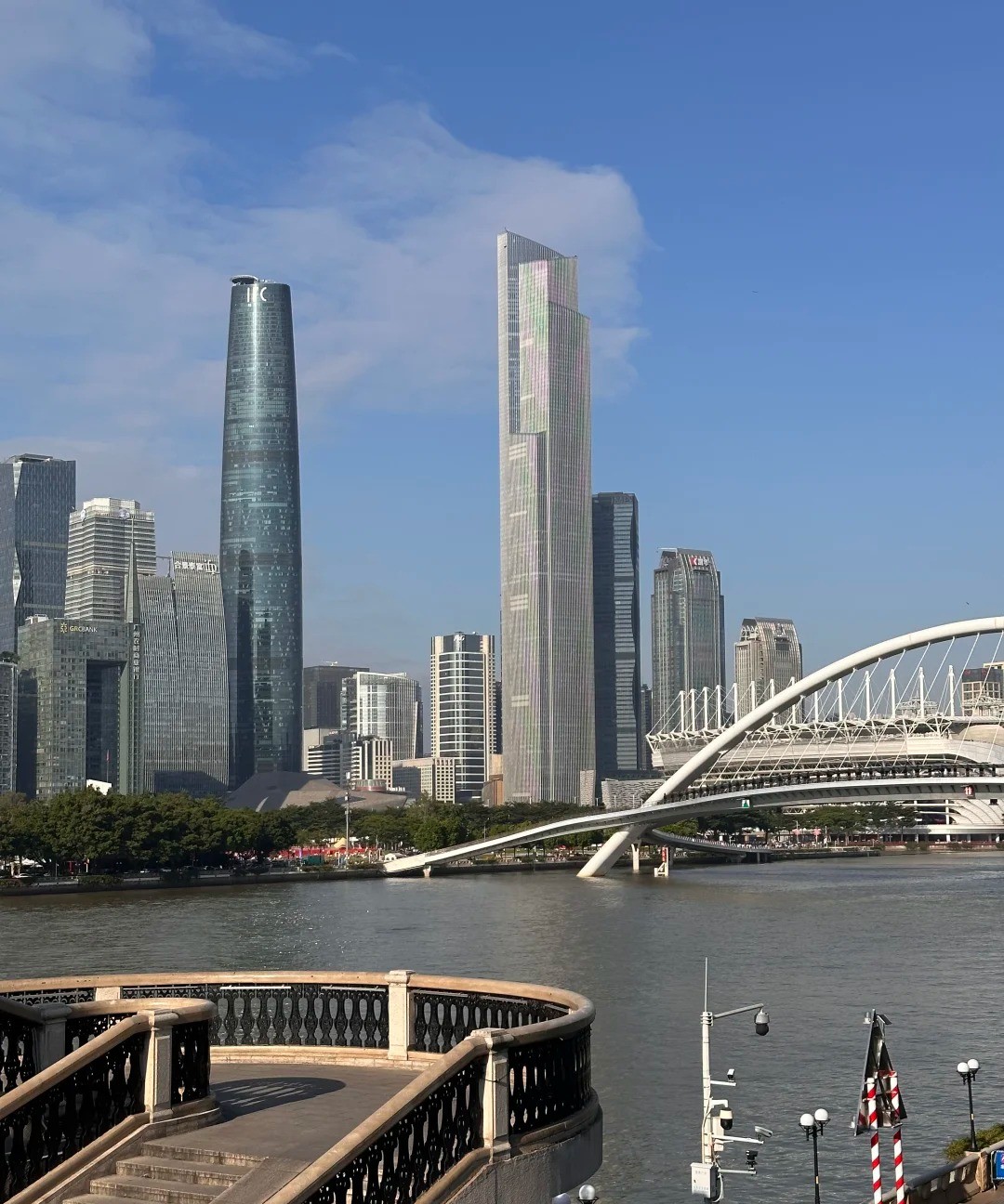 Guangzhou CTF Finance Centre 风光 6