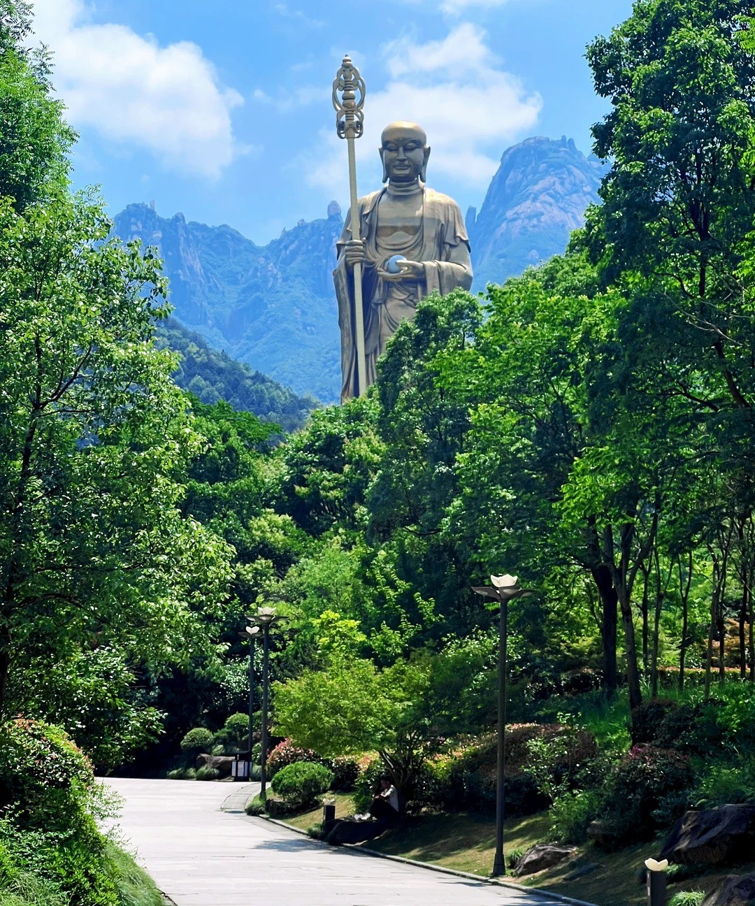 九华山
