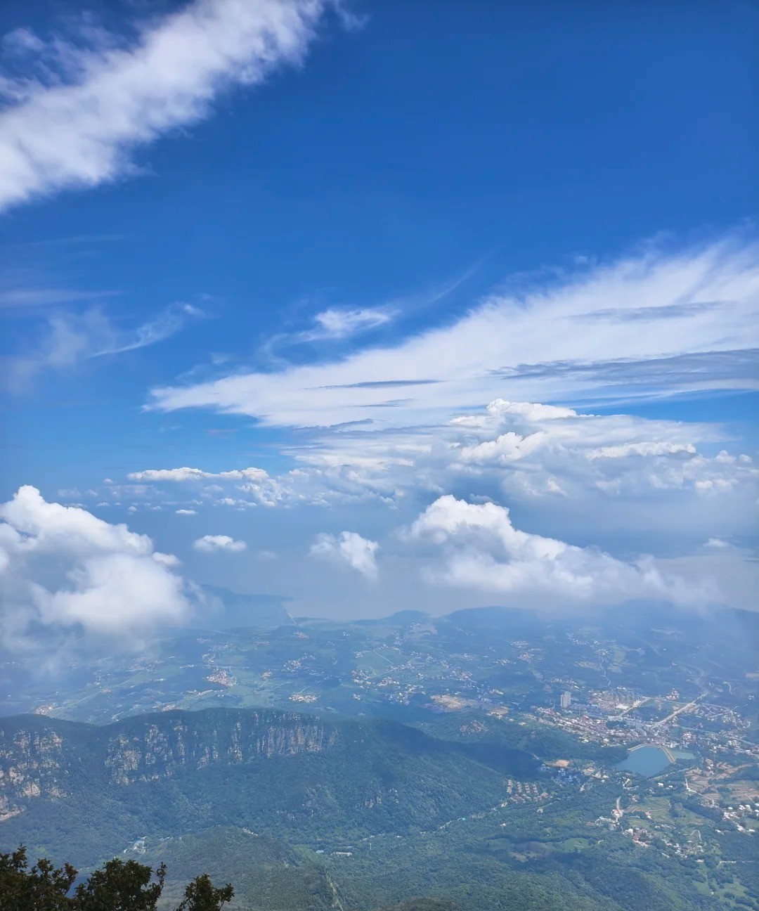 庐山