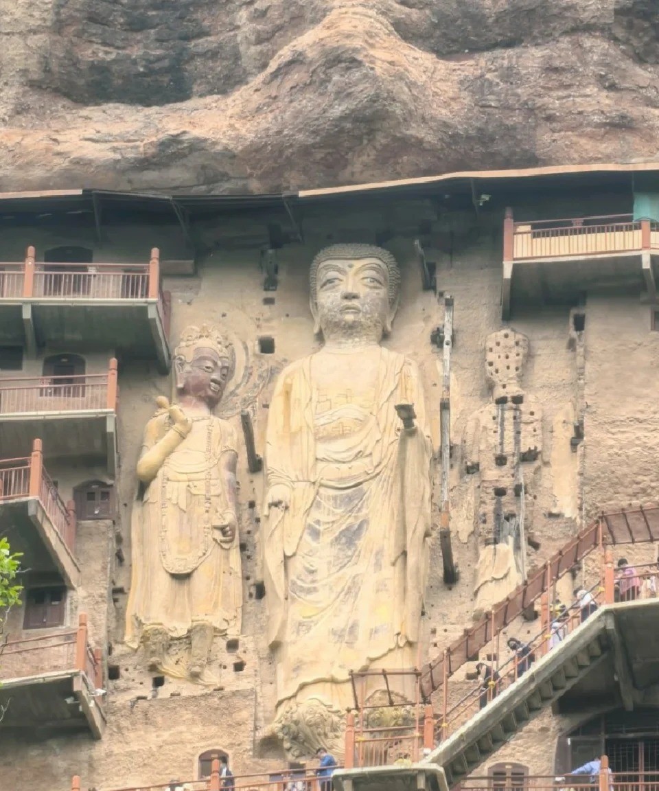 麦积山石窟