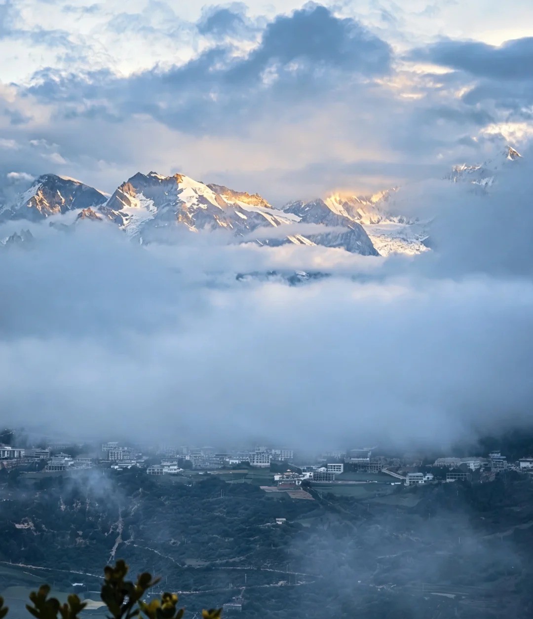 梅里雪山